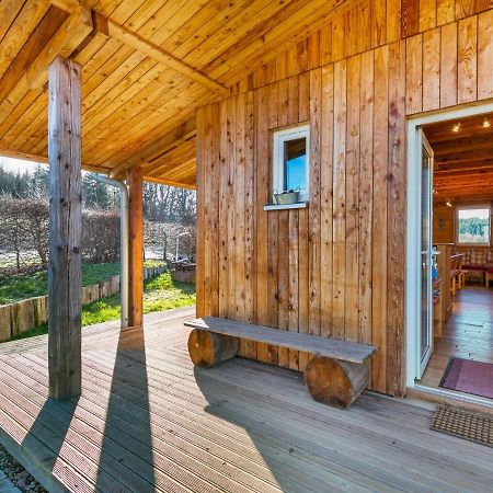 Quaint Chalet in Harreberg with Garden Exterior foto
