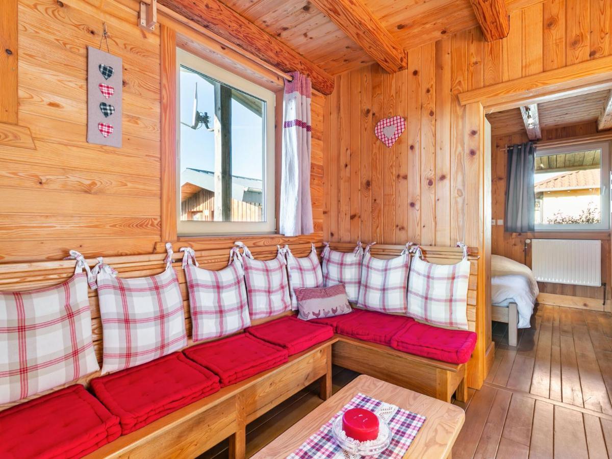 Quaint Chalet in Harreberg with Garden Exterior foto