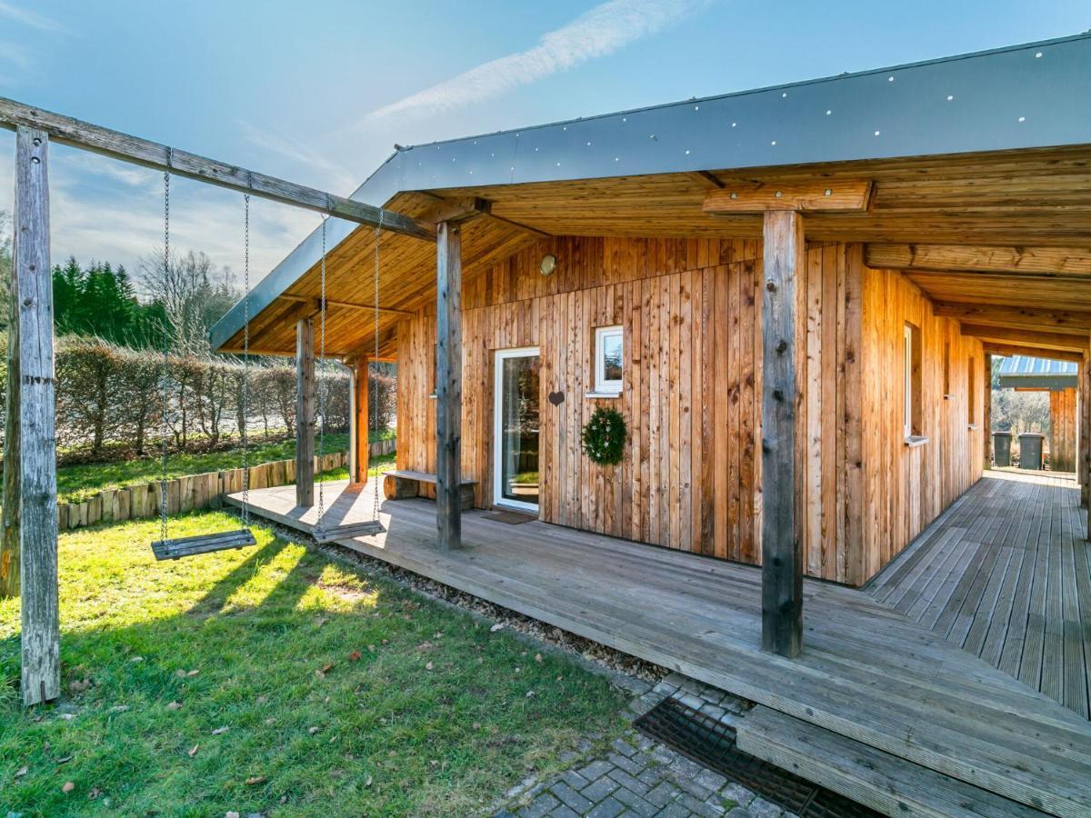 Quaint Chalet in Harreberg with Garden Exterior foto